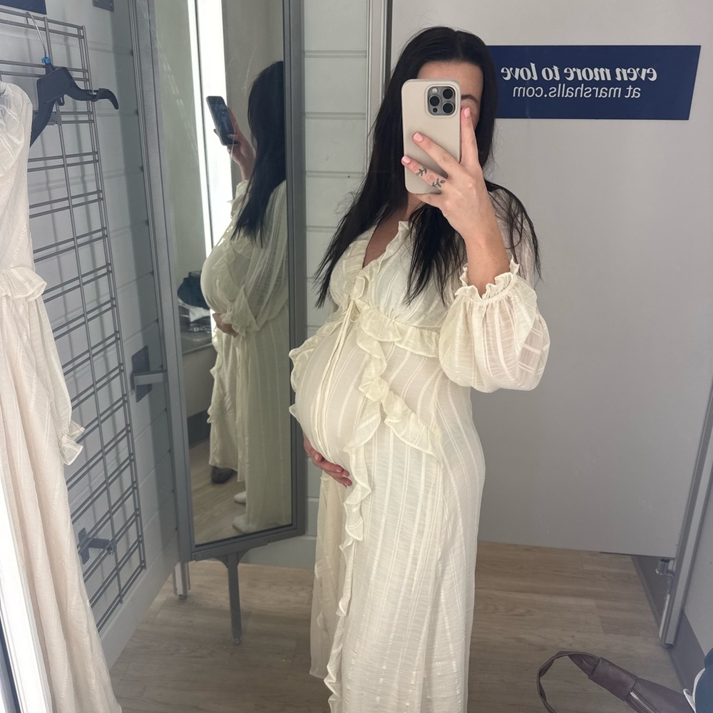 Cream Ruffle Dress (Bump Friendly)
